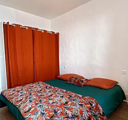 Appartement Vue mer en plein centre de Cargese